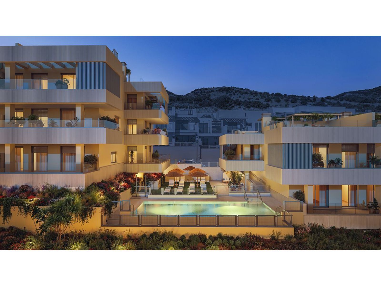 2 Bed Middle Floor Apartment in Benalmadena in Benalmadena — Appartement